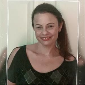 Meet your Posher, Caressa